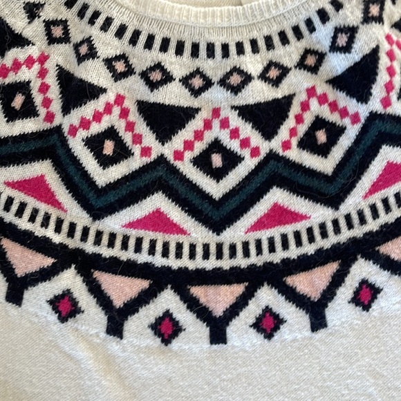 H&M Long sleeve Pullover Aztec print White Sweater - Picture 4 of 6